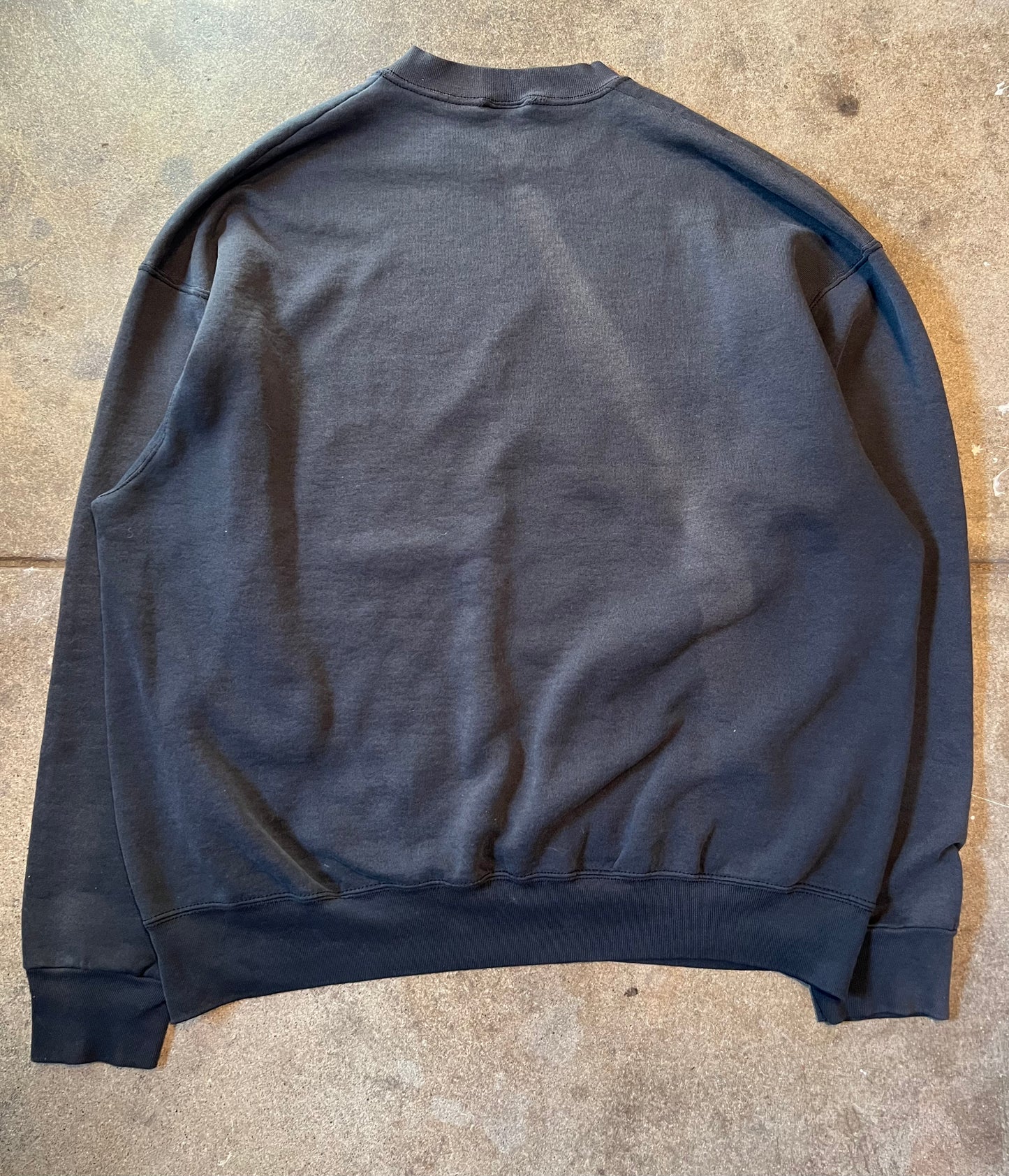 SUN FADED RUSSELL CREW NECK